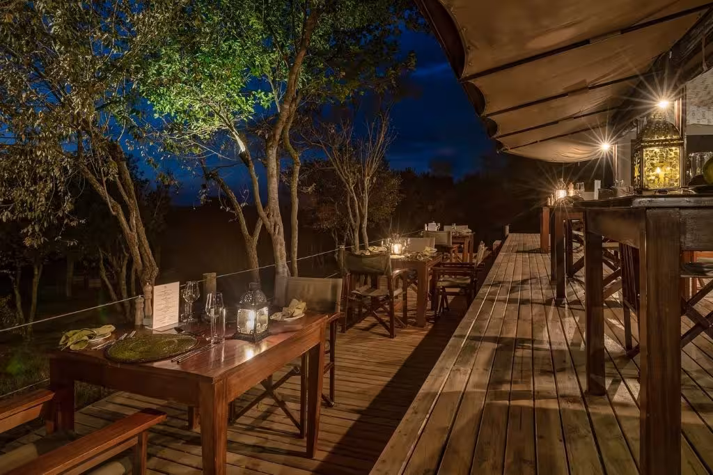 Entim Mara Camp Evening Dining