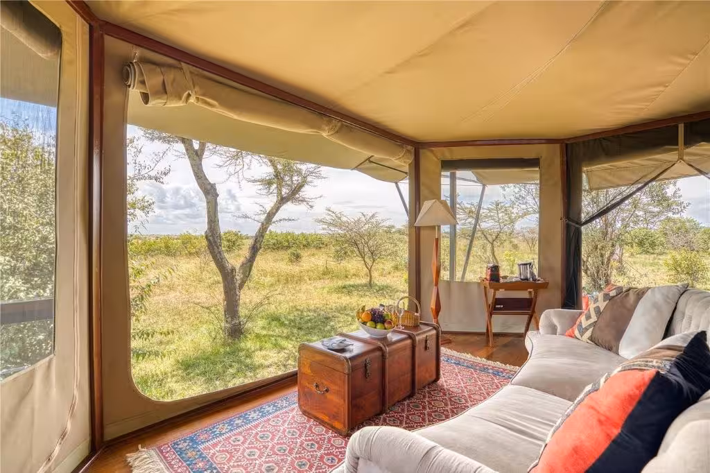 Olare Mara Kempinski Masai Mara Honeymoon Suite Lounge